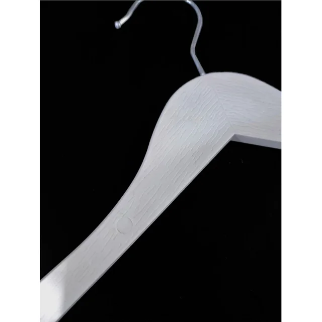 چوب لباسی مدل افرا طرح چوب بسته 20 عددی 101739540
